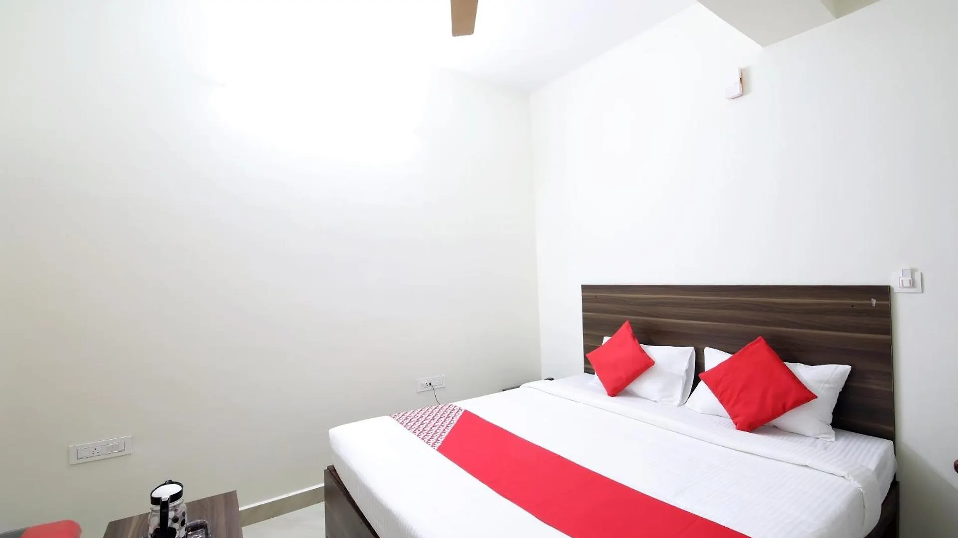 Hotel Collection O Mathura Inn Mysore