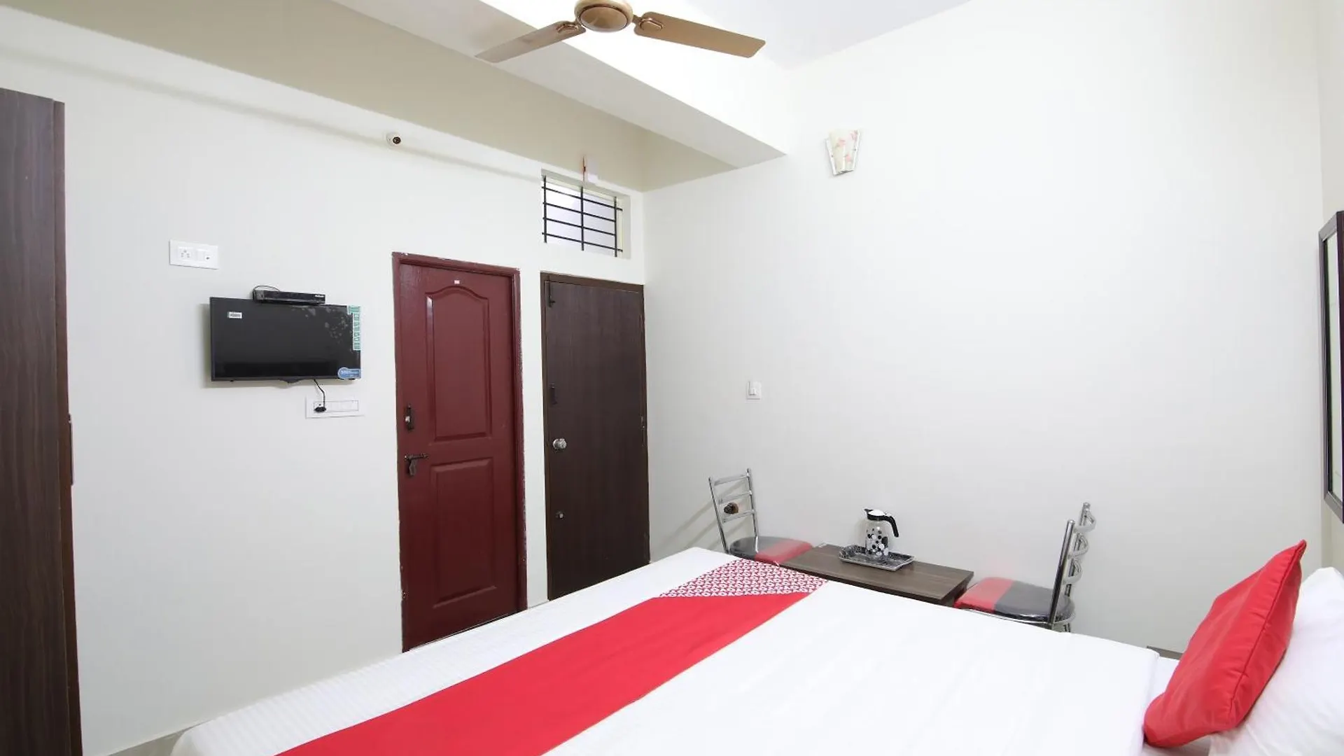 *** Hotel Collection O Mathura Inn Mysore India