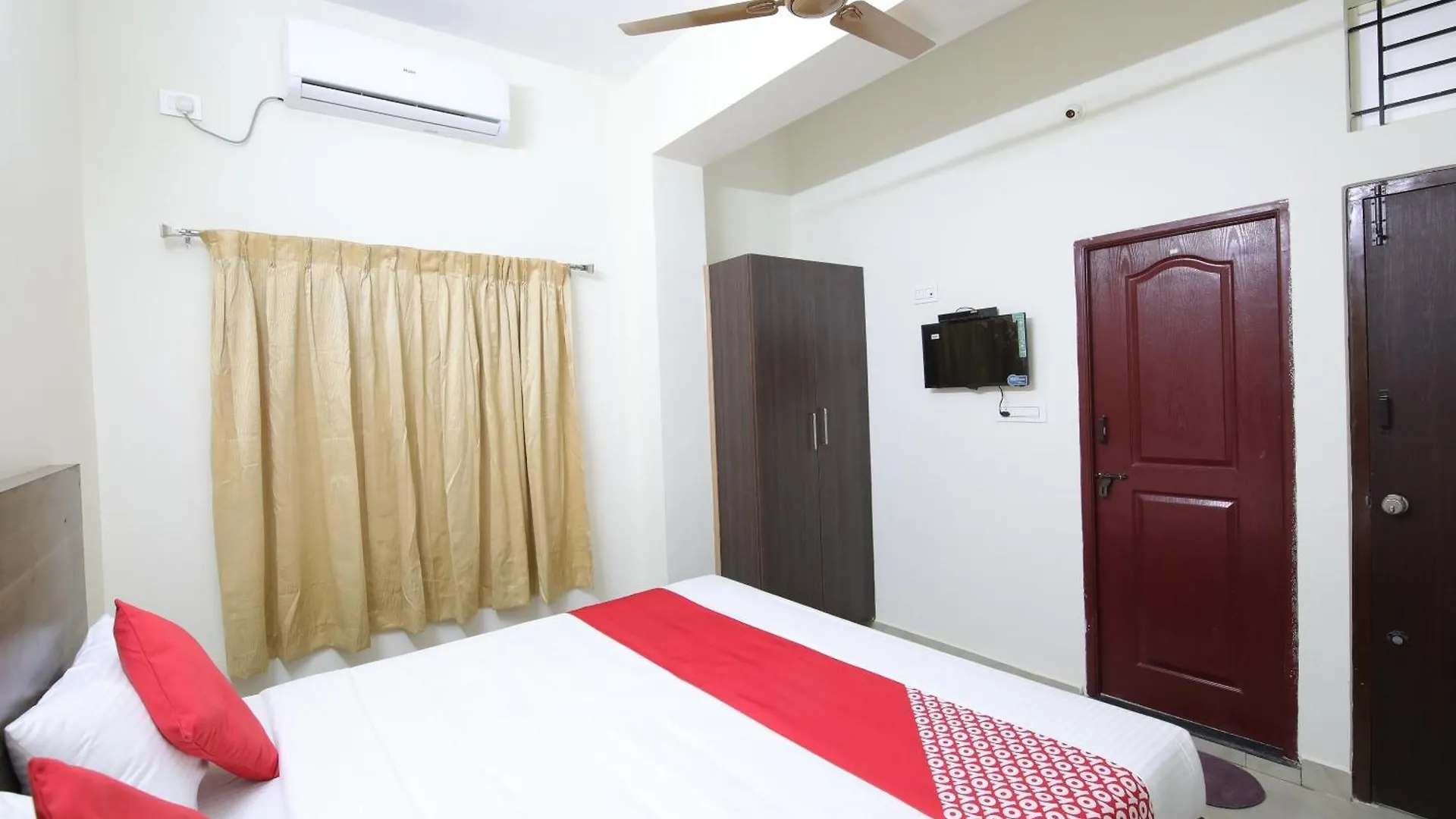 *** Hotel Collection O Mathura Inn Mysore India