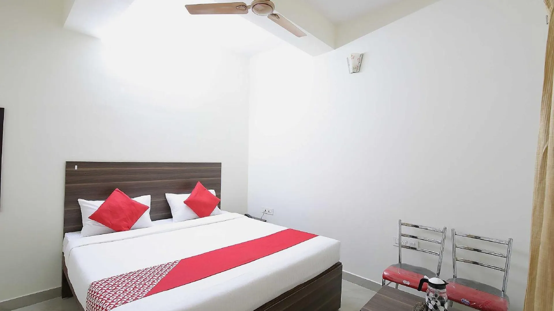 Hotel Collection O Mathura Inn Mysore